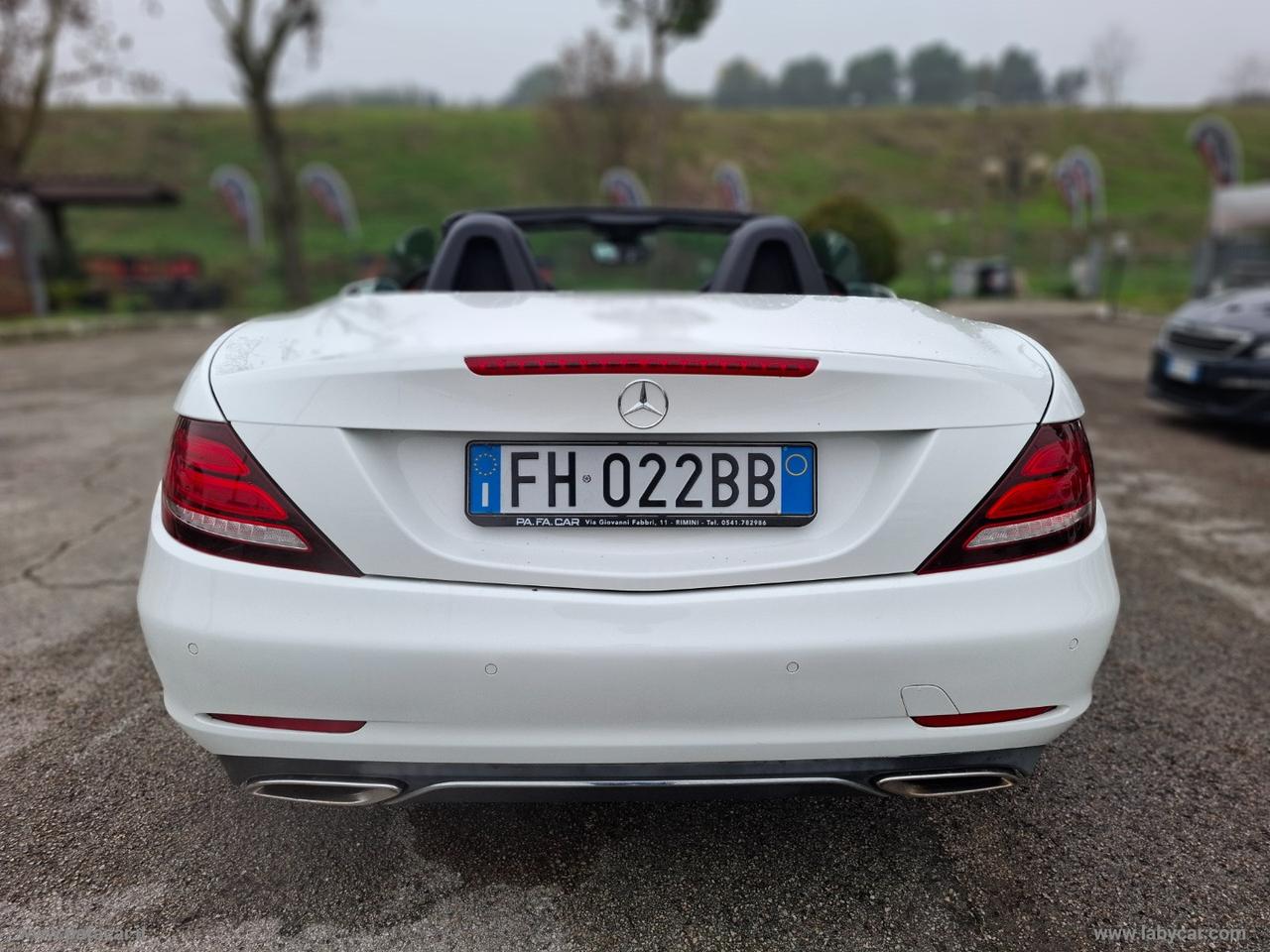 MERCEDES-BENZ SLC 250 d AMG line