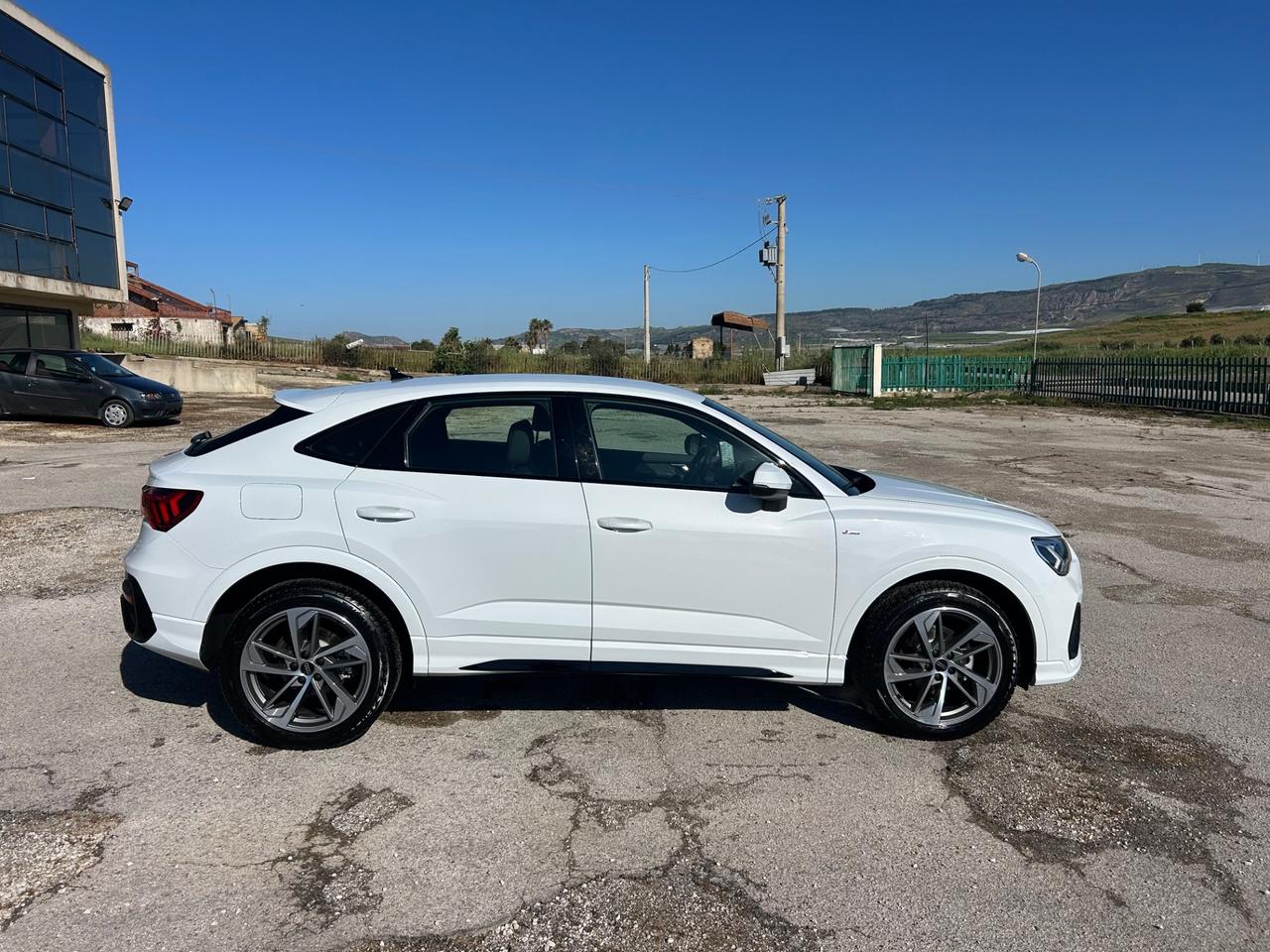 Audi Q3 SPB 35 TDI S tronic line edition