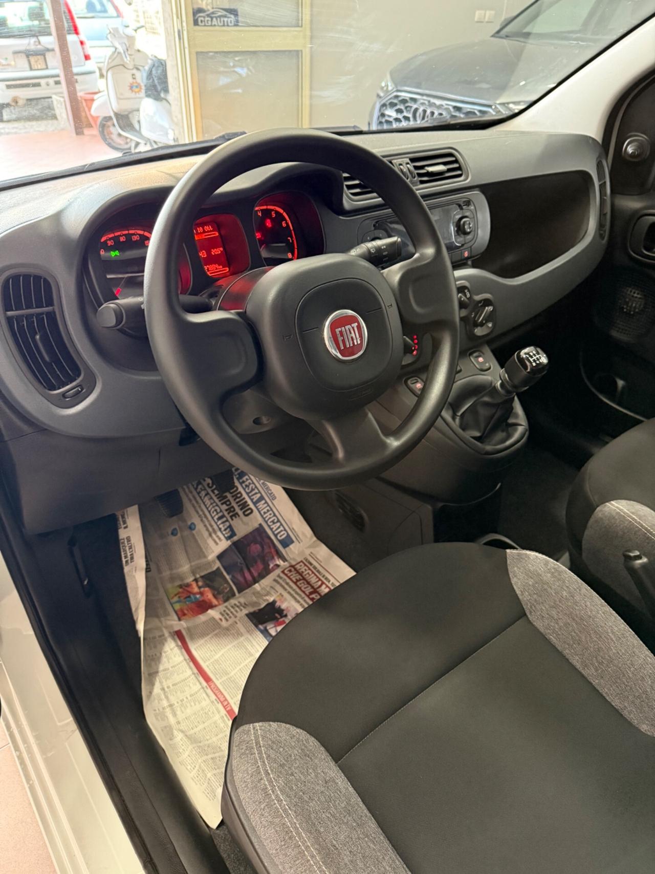 Fiat Panda 1.0 S&S Hybrid Van 2 posti