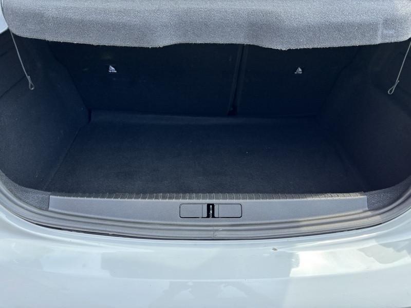 Peugeot 208 1.2 puretech Allure s&s 100cv LED-APP CONNECT-16"