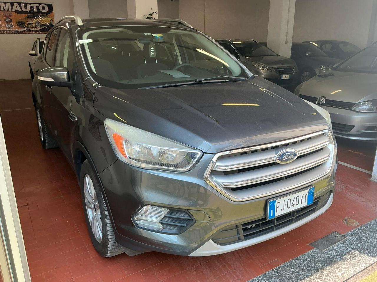 Ford Kuga 1.5 EcoBoost 120 CV S&S 2WD Business 2017