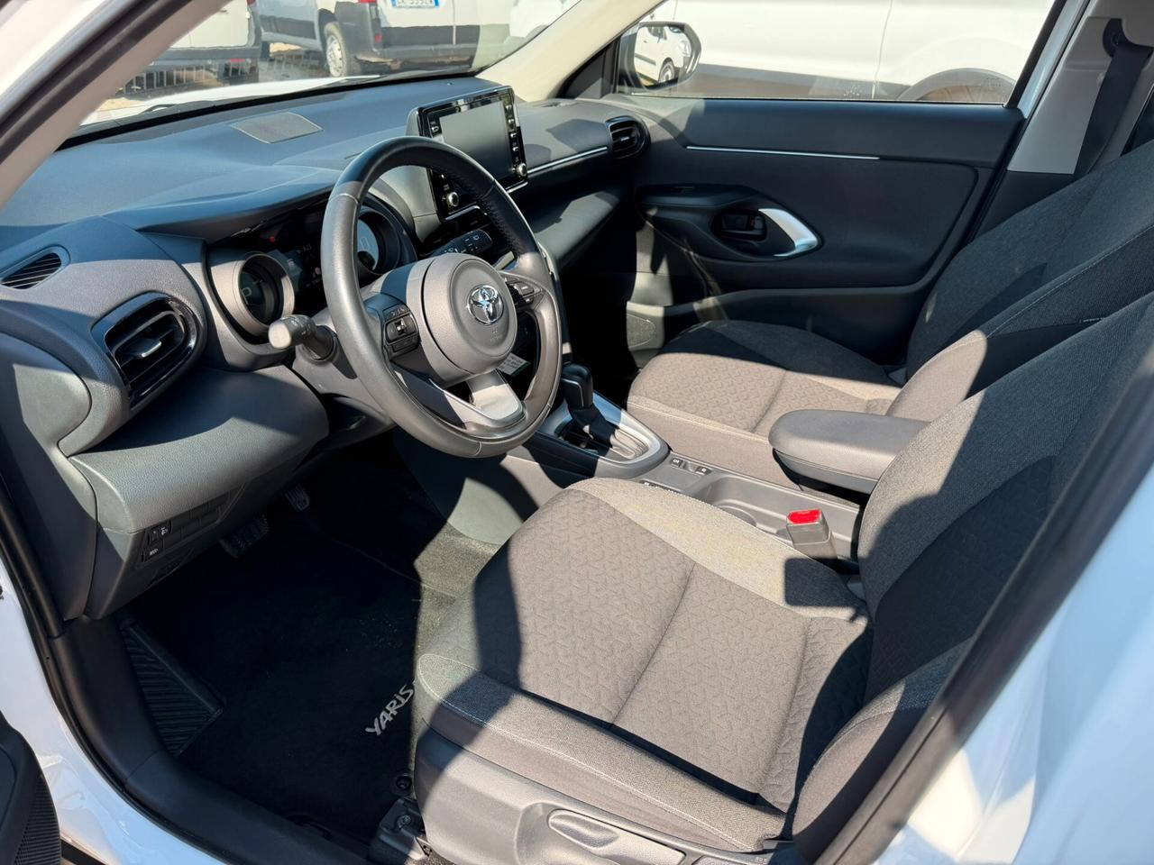 Toyota Yaris Cross 1.5 Hybrid 5p. E-CVT Active - UNIPRO -