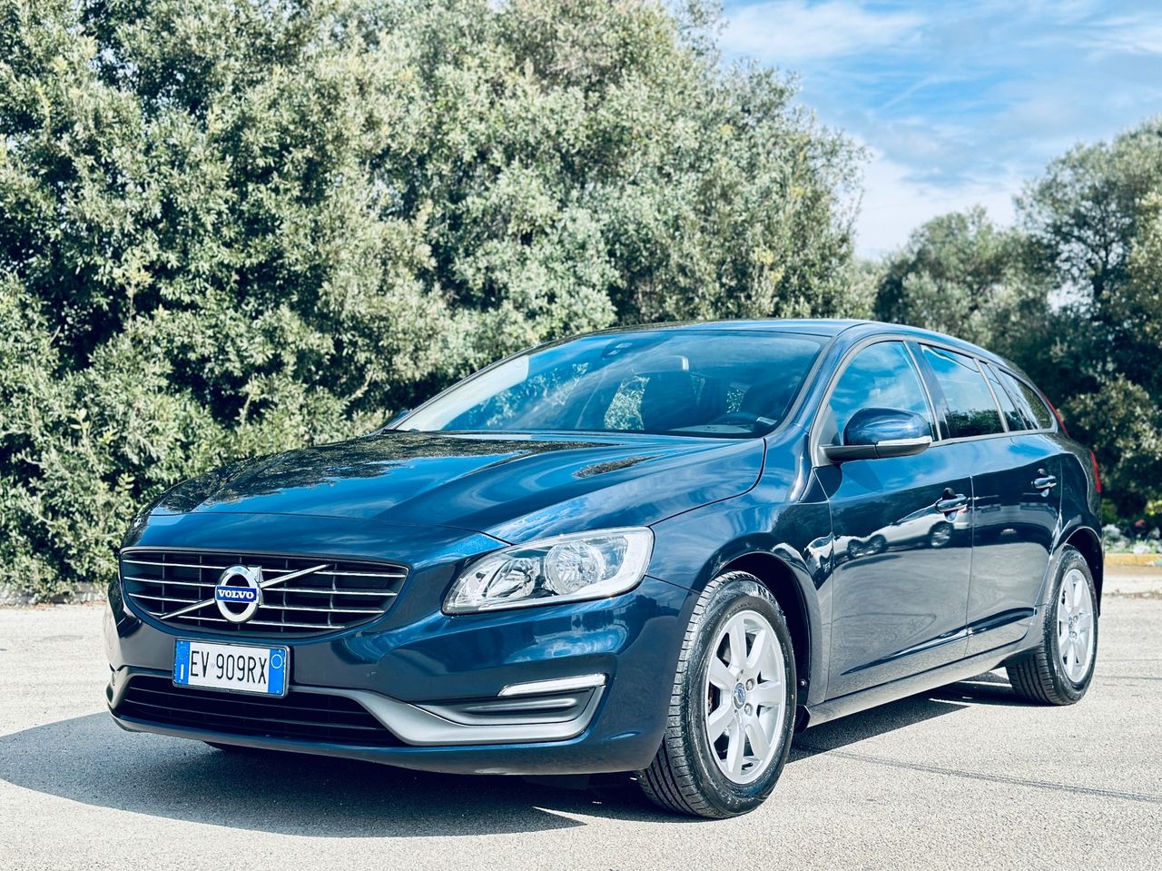 Volvo V60 D2 1.6 Powershift Kinetic