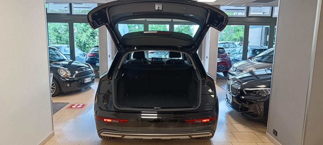Audi Q5 35 TDI S tronic Business Advanced
