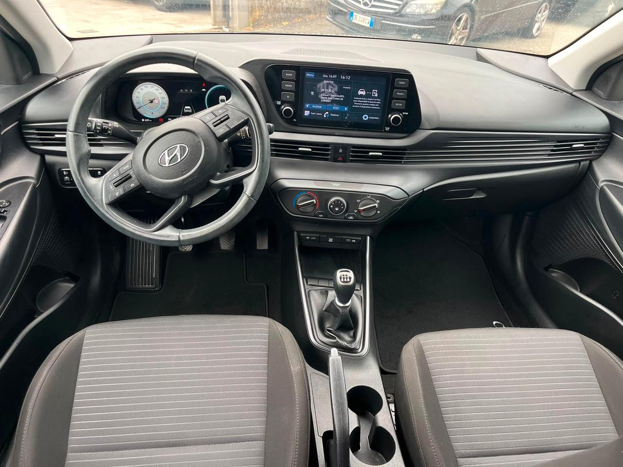 Hyundai i20 1.2 BENZ SOLO 69.000KM