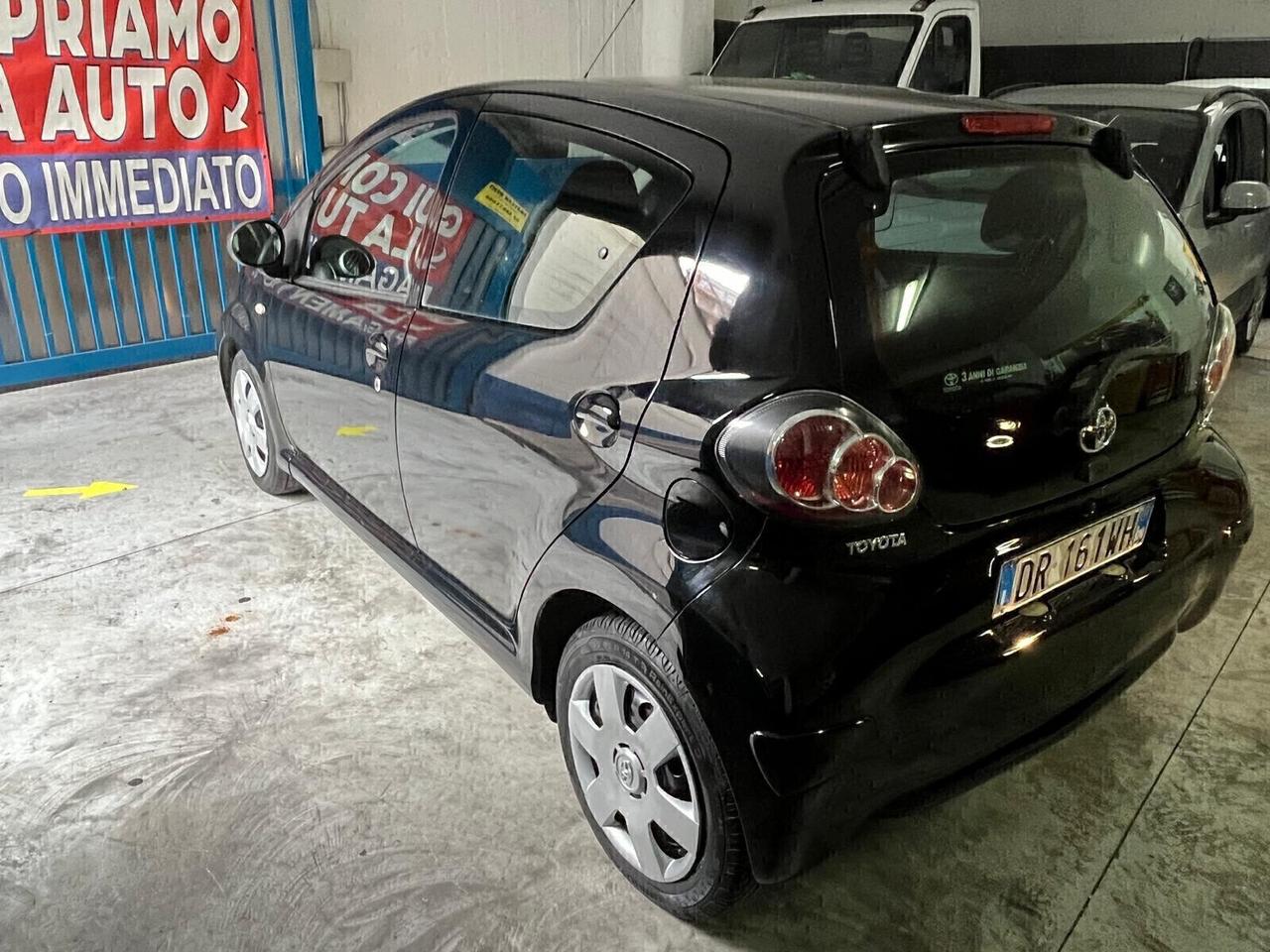 Toyota Aygo 1.0 12V VVT-i 5 porte Griffe cambio automatico