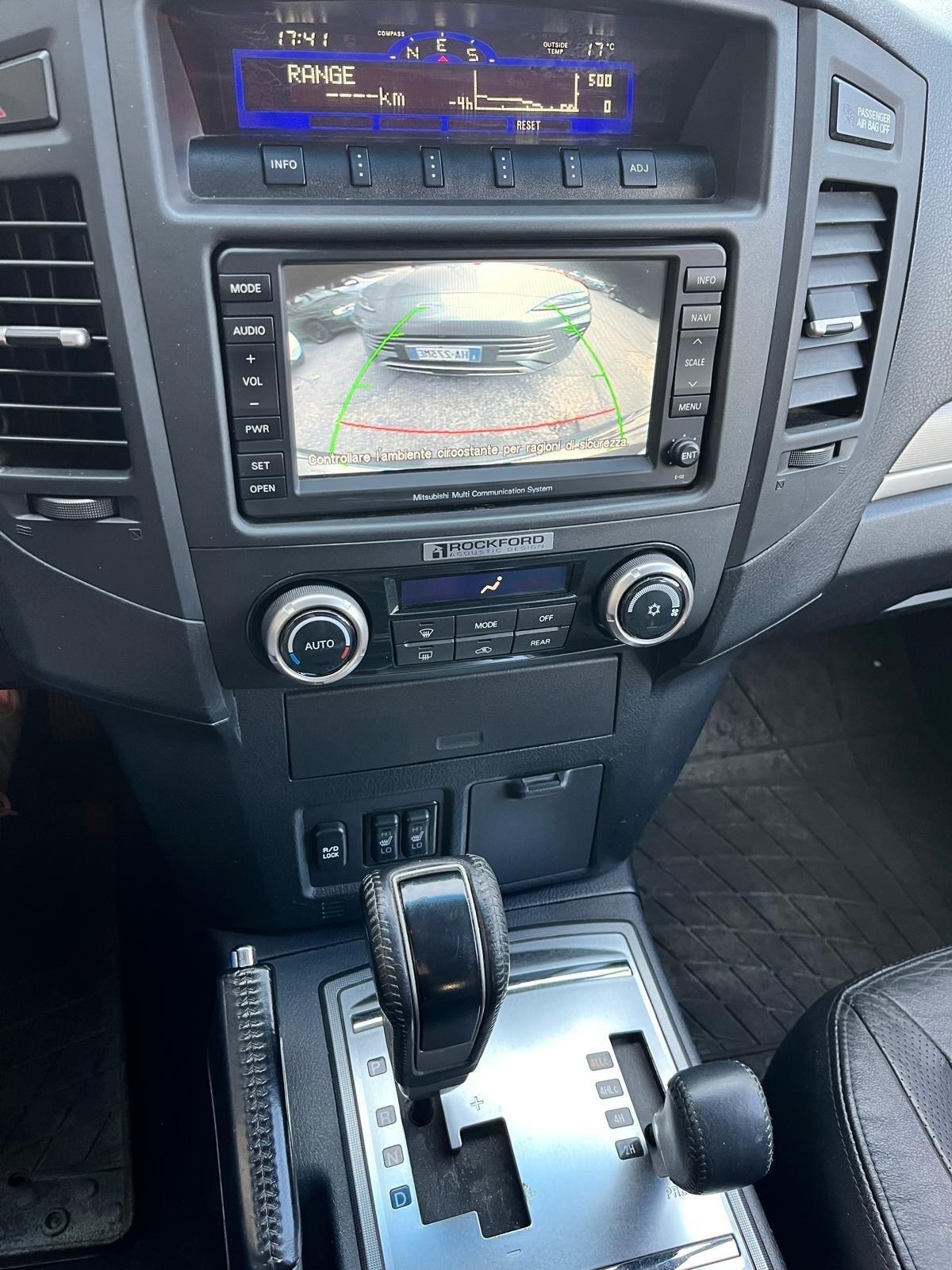 Mitsubishi Pajero 3.2 DI-D 16V aut. 5p. Instyle DPF