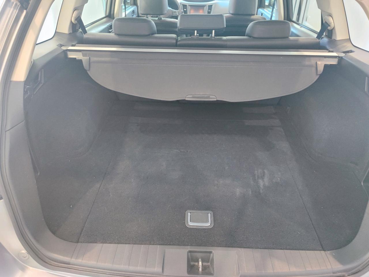 Subaru OUTBACK 2.0D Lineartronic Exclusive