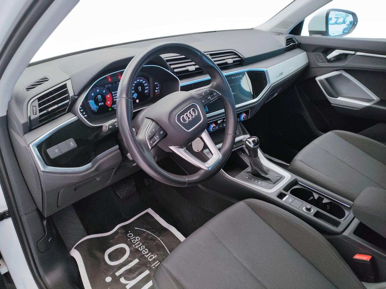 AUDI Q3 II 2018 - Q3 35 2.0 tdi Business s-tronic