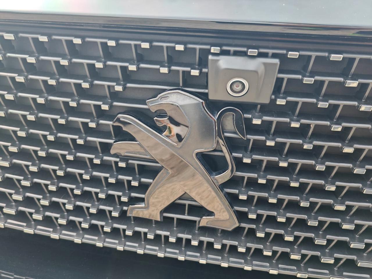 Peugeot 3008 BlueHDi 130 S&S EAT8 GT Pack