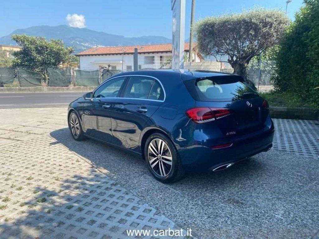 Mercedes-Benz A 180 A 180 Automatic Premium +