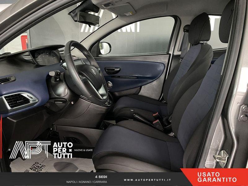 Lancia Ypsilon Ypsilon 1.0 firefly hybrid Platino s&s 70cv