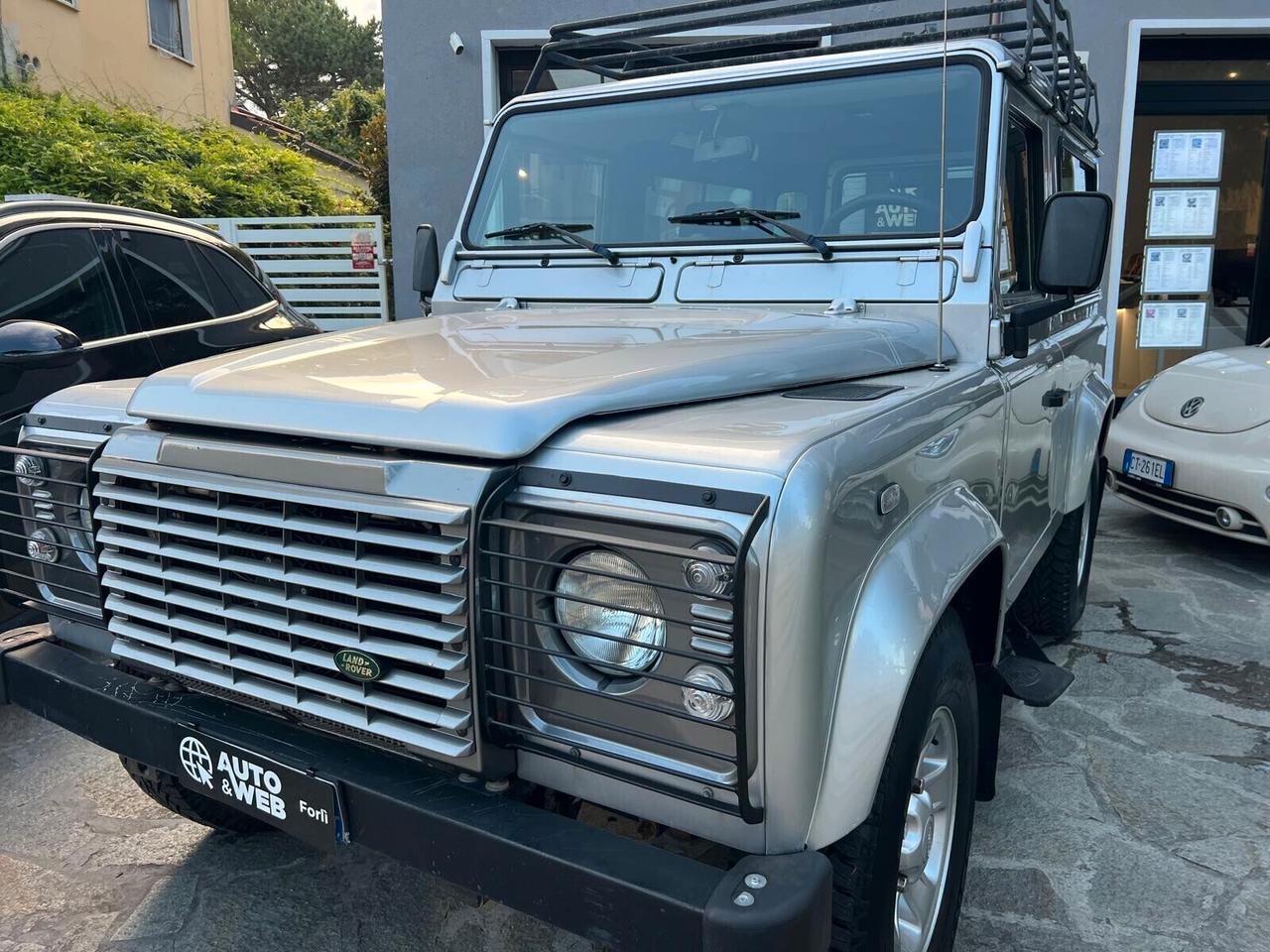 LAND ROVER DEFENDER 90 2.5 Td5 STATION WAGON E 6 posti