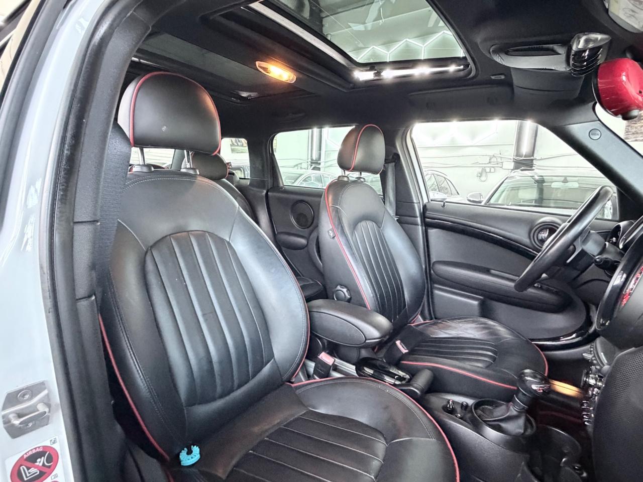Mini JOHN COOPER WORKS Countryman 2.0SD 143CV ALL4