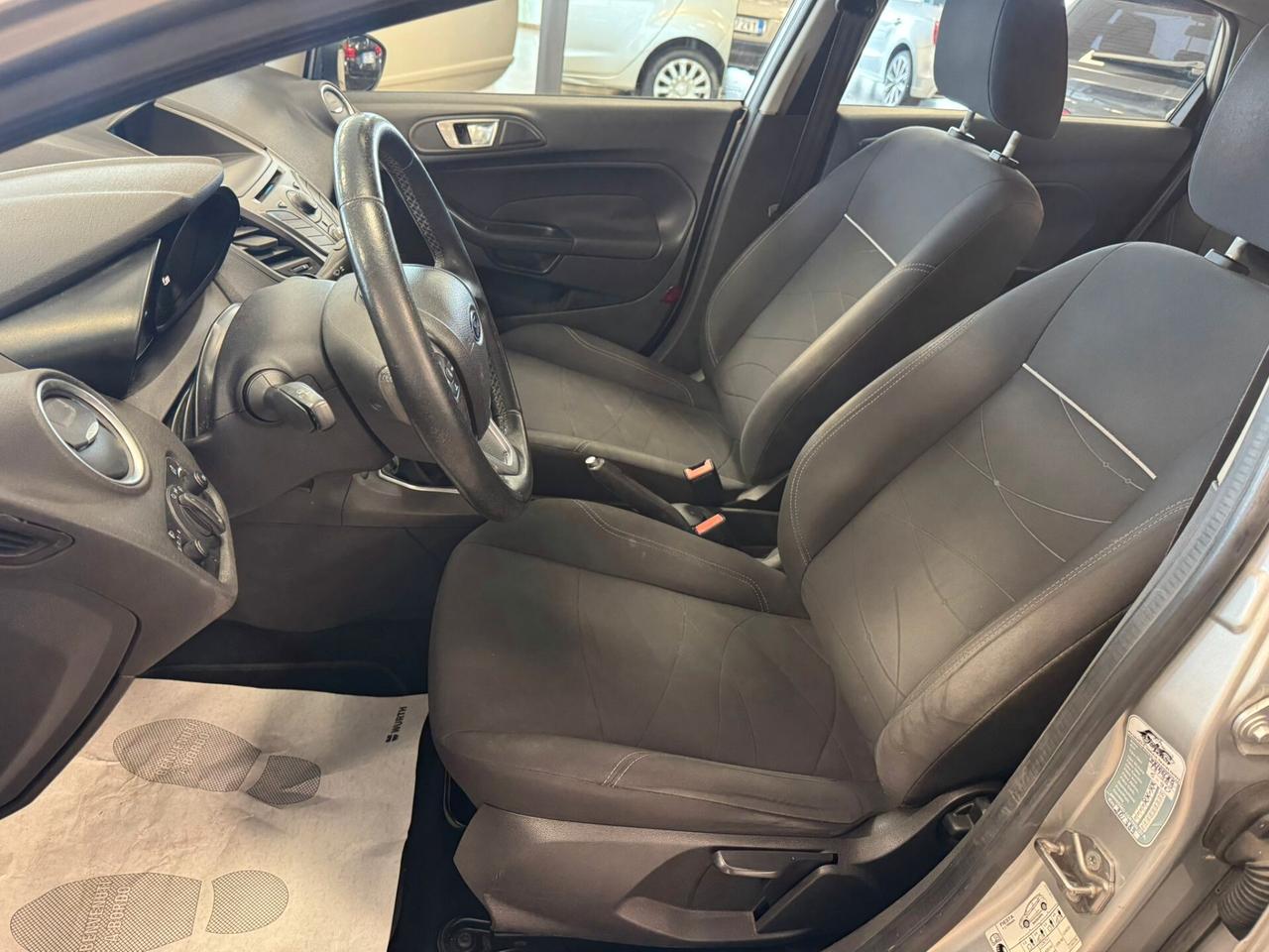 Ford Fiesta 1.5 TDCi 75CV 5 porte