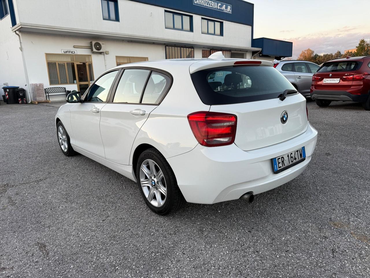 Bmw 116 116d 5p. Efficient Dynamics Urban