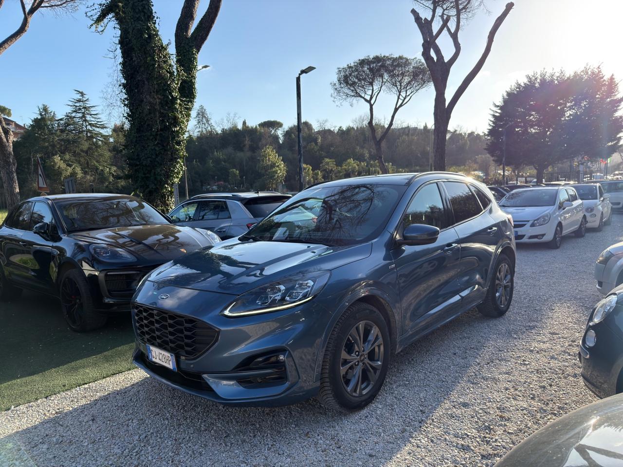 Ford Kuga 2.5 Full Hybrid 190 CV CVT 2WD Titanium Business