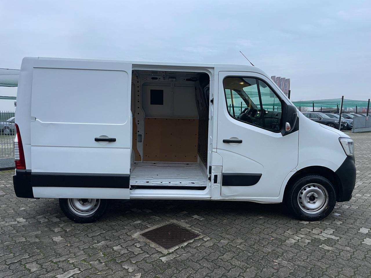 Renault Master L1 H1 2.3 dCi 136cv euro 6D