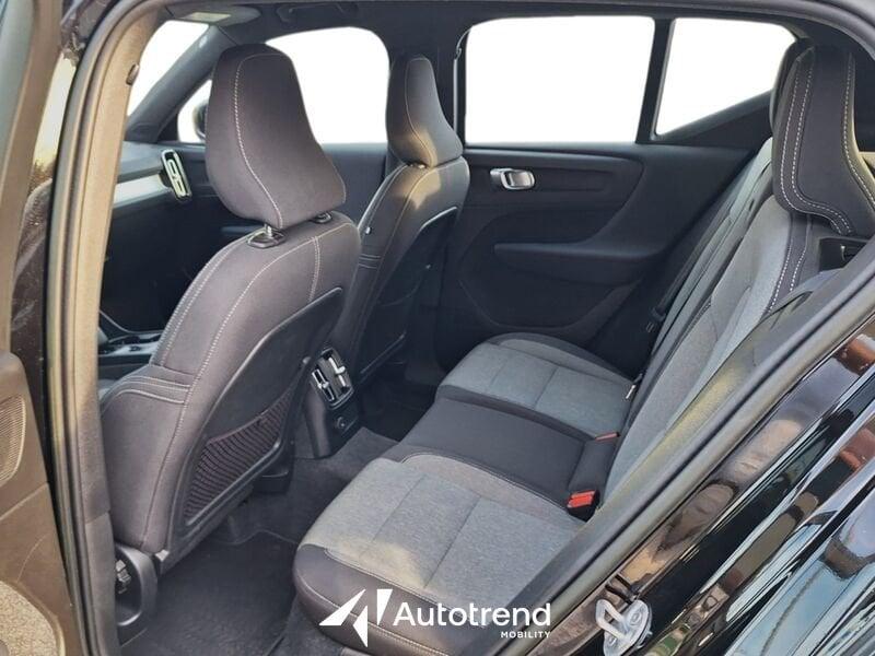 Volvo XC40 Recharge T5 180+82 CV Plug-In Hybrid Recharge Core