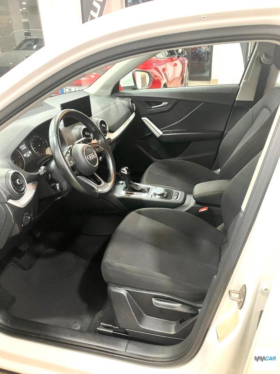 AUDI - Q2 - 30 TDI S tronic Business