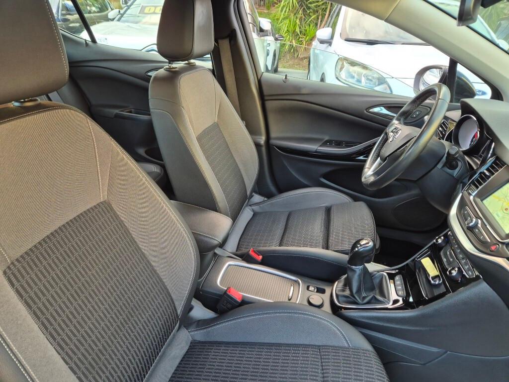 Opel Astra 1.5 CDTI 105 CV BERLINA 5 porte