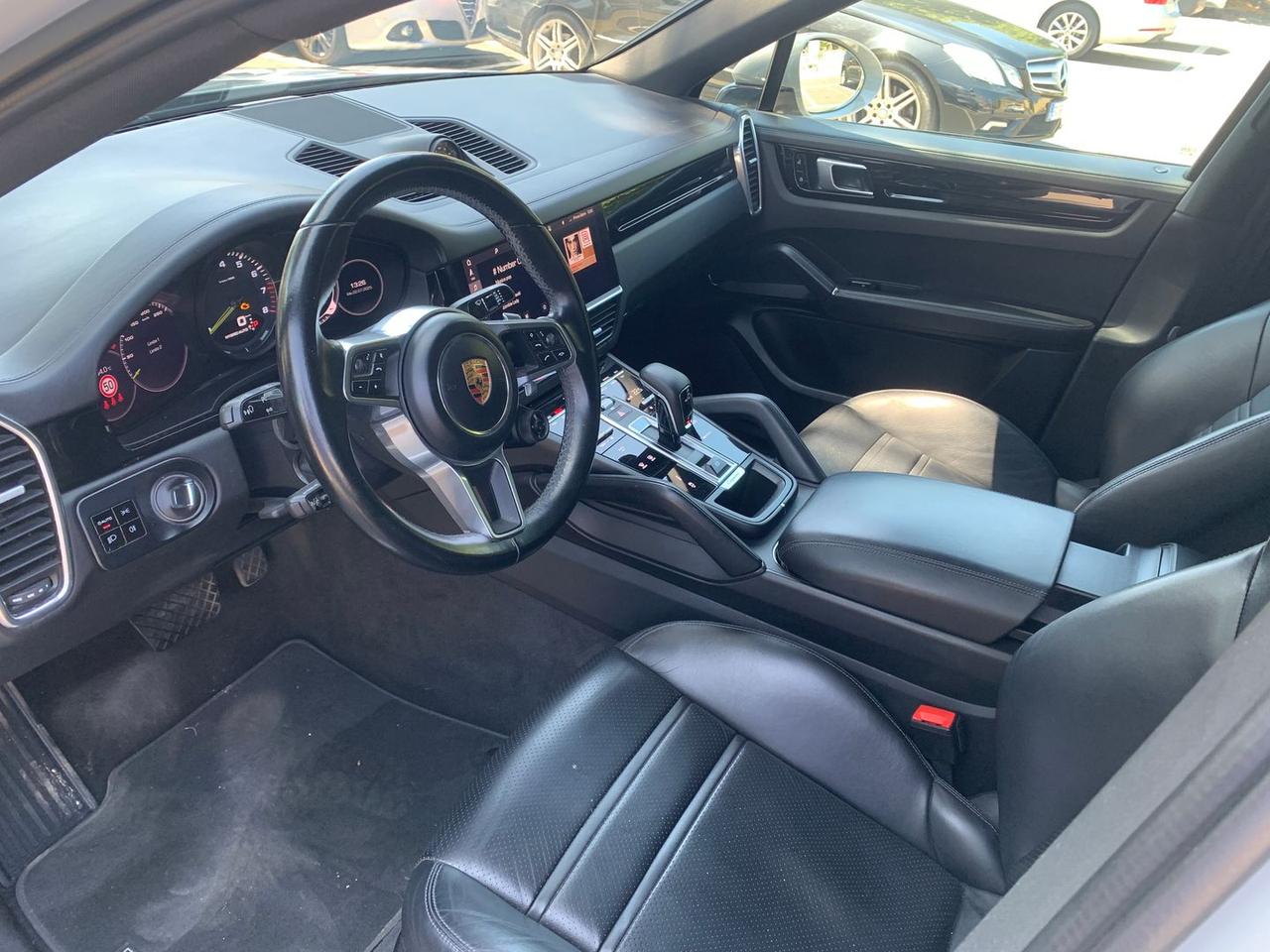 Porsche Cayenne 3.0 E-Hybrid #6321