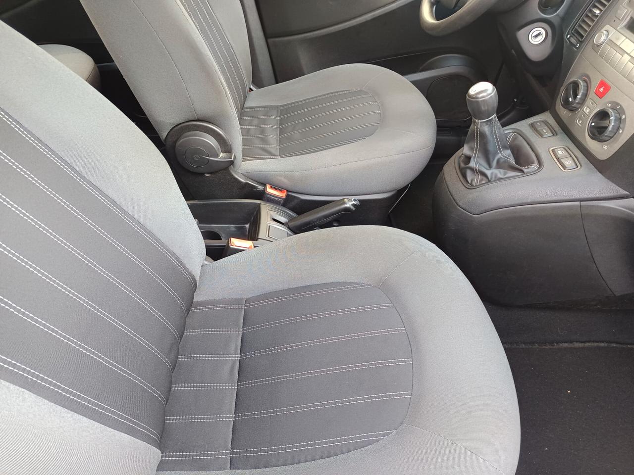 Lancia MUSA 1.3 Mjt 95 CV Gold