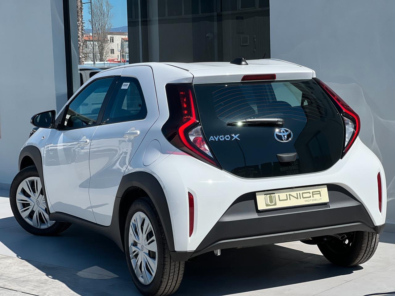 Toyota Aygo X 1.0 VVT-i 72 CV 5 porte JBL Special Edition