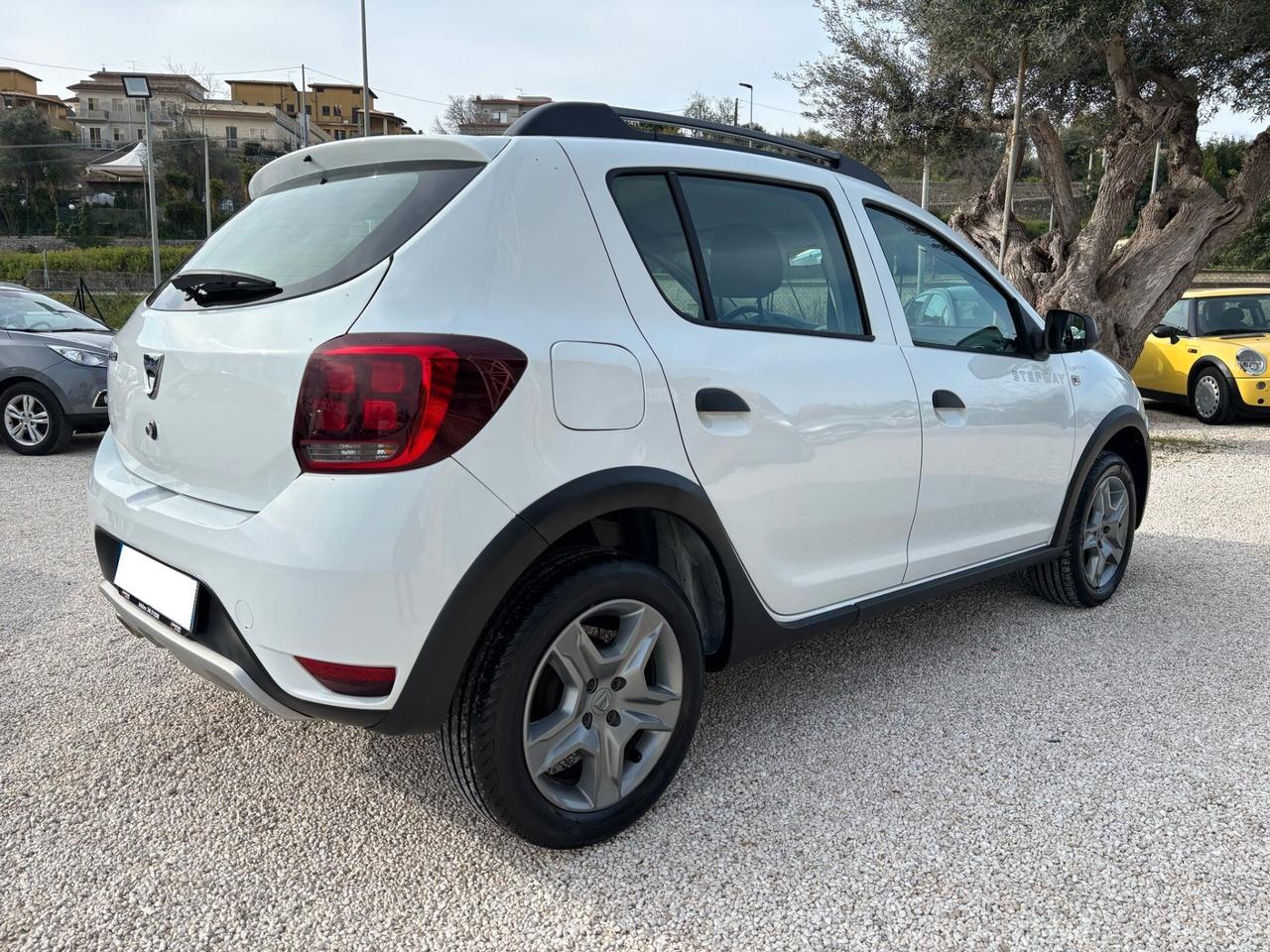 DACIA SANDERO STEPWAY 1.5 DCI - 2020