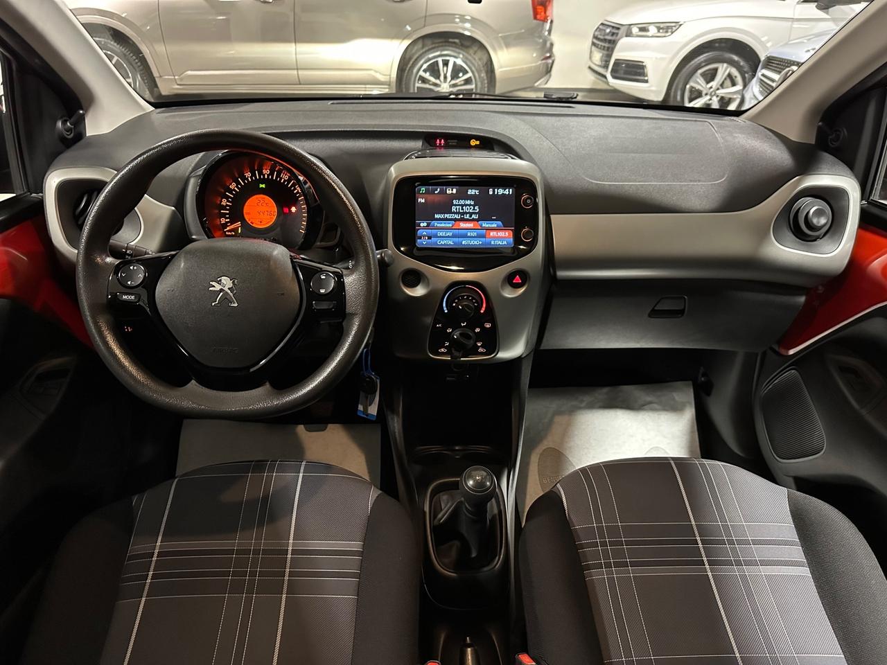 Peugeot 108 VTi 68 5 porte Allure TOP!