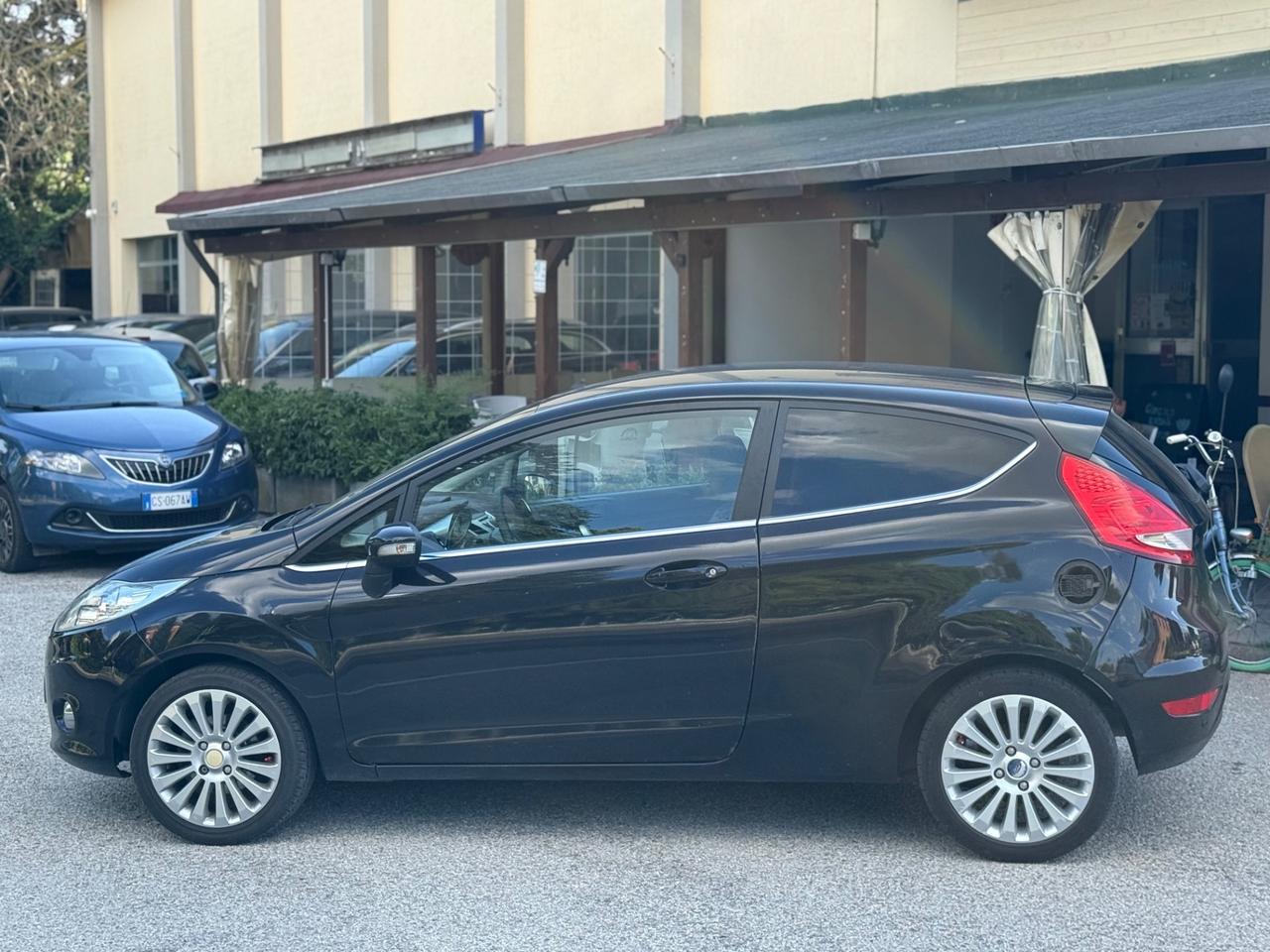 Ford Fiesta 1.2 82CV 3 porte Titanium