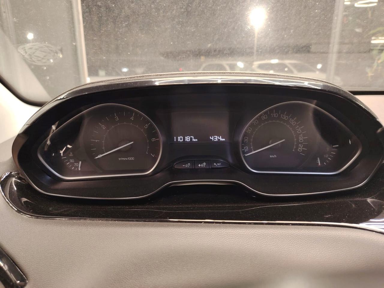 Peugeot 208 PureTech 82 5p. GPL