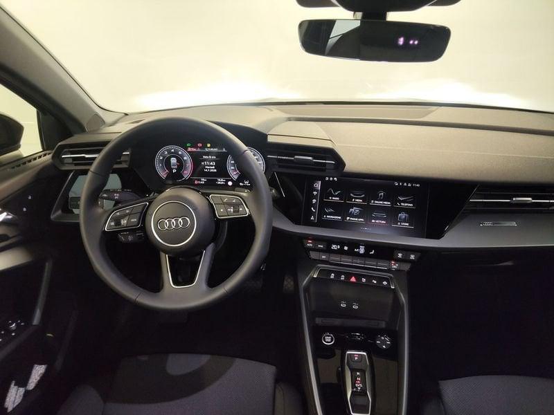 Audi A3 A3 Sedan 1.5 tfsi mhev Business Advanced 116cv s-tronic