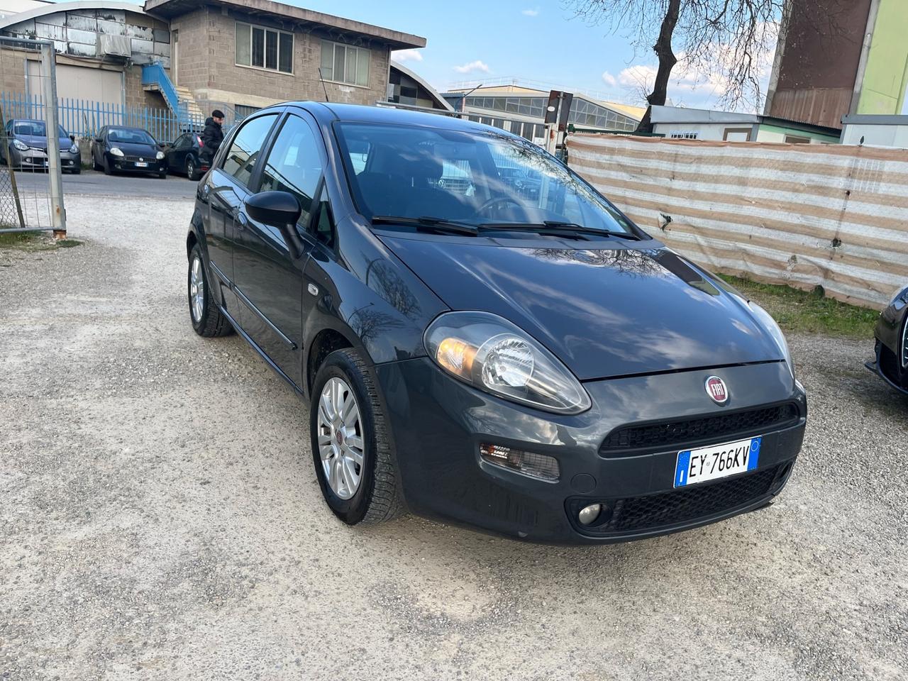 Fiat Punto 1.2 8V 5 porte Lounge 2015 123.000 km