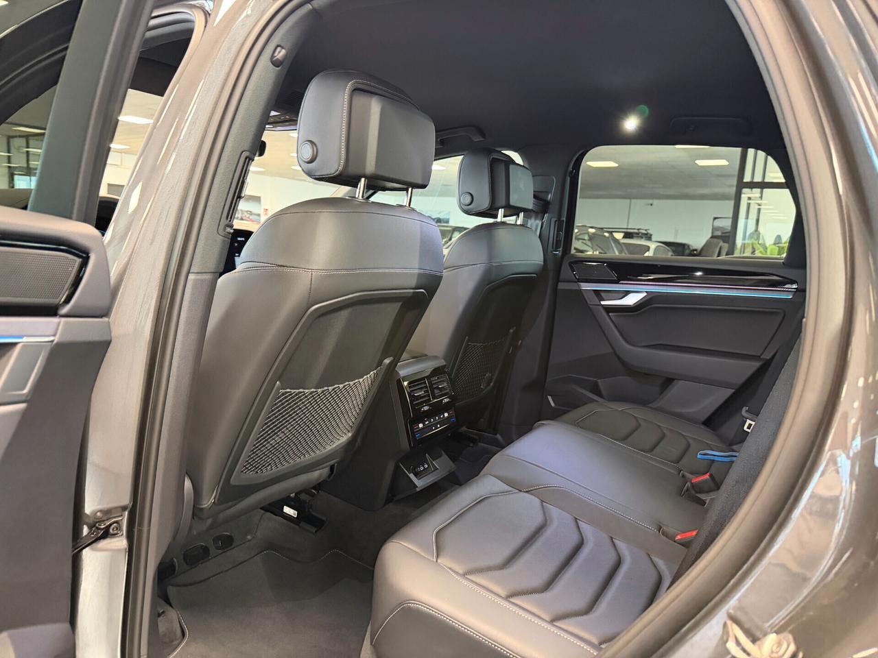 Volkswagen Touareg 3.0 V6 TDI SCR R-Line