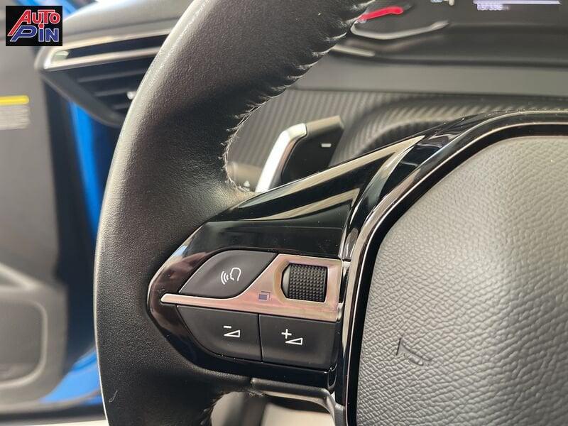 Peugeot 2008 BlueHDi 130 S&S EAT8 Allure