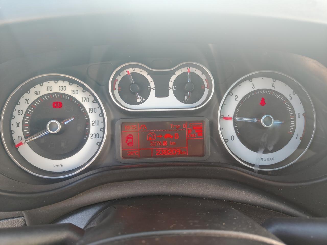 Fiat 500L 0.9 TwinAir Natural Power Lounge