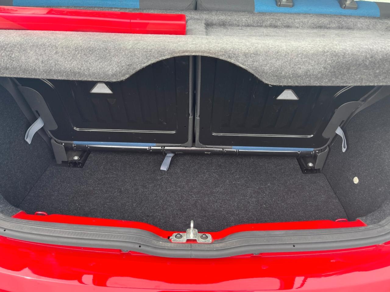 Fiat Panda 1.2 Emotion EURO 5UNICO PROPRIETARIO KM CERTIFICATI ADATTA AI NEOPATENTATI