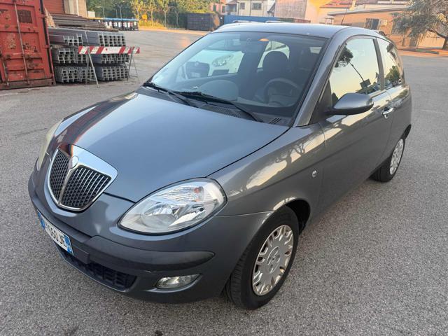 LANCIA Ypsilon 1.2 senza nessun lavoro da fare