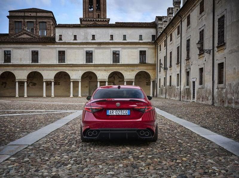 Alfa Romeo Giulia 2.9 T V6 AT8 Quadrifoglio MY24 fino al 31.03.25 \ Ultima chiamata \ Rif. Lorenzo