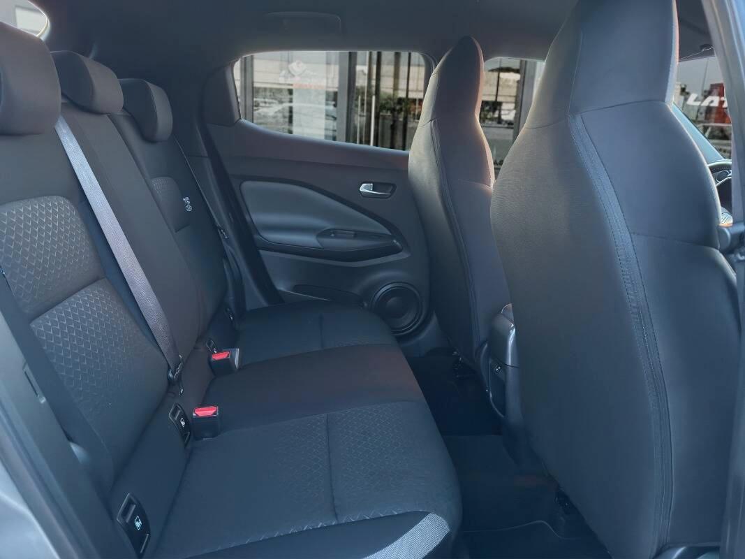 Nissan Juke 1.0 dig-t N-Connecta 114cv dct Con CARPLAY