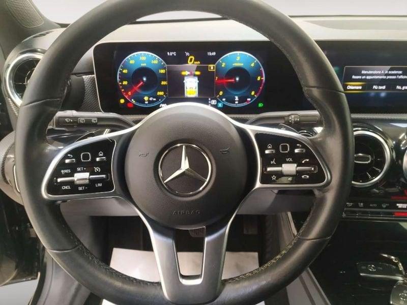 Mercedes-Benz Classe A A 180 d Sport auto