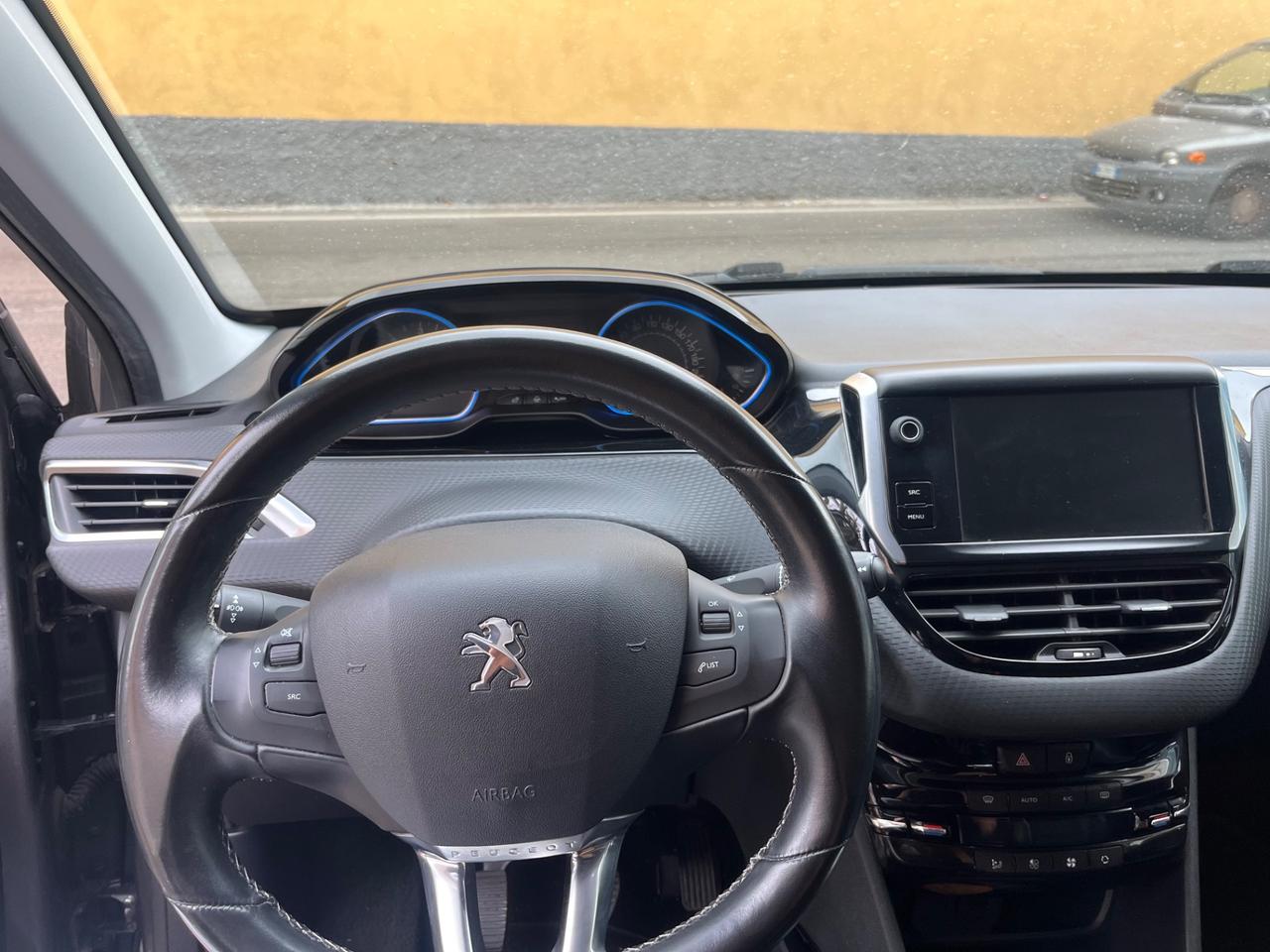 Peugeot 2008 1.6 BlueHDi 120Cv Allure