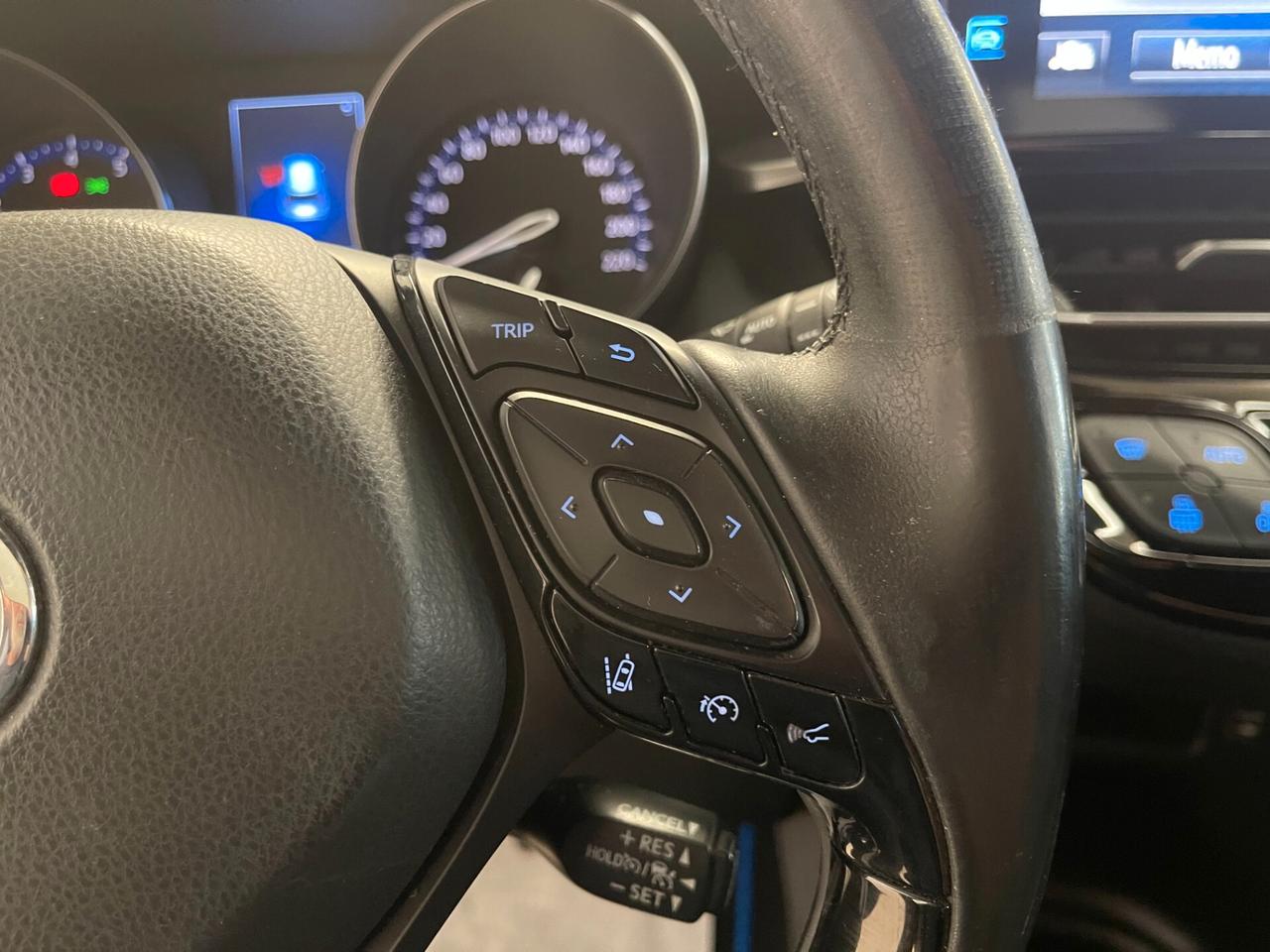 Toyota C-HR Active 1.2 2wd-Ok Neopatentati-LEGGI SOTTO