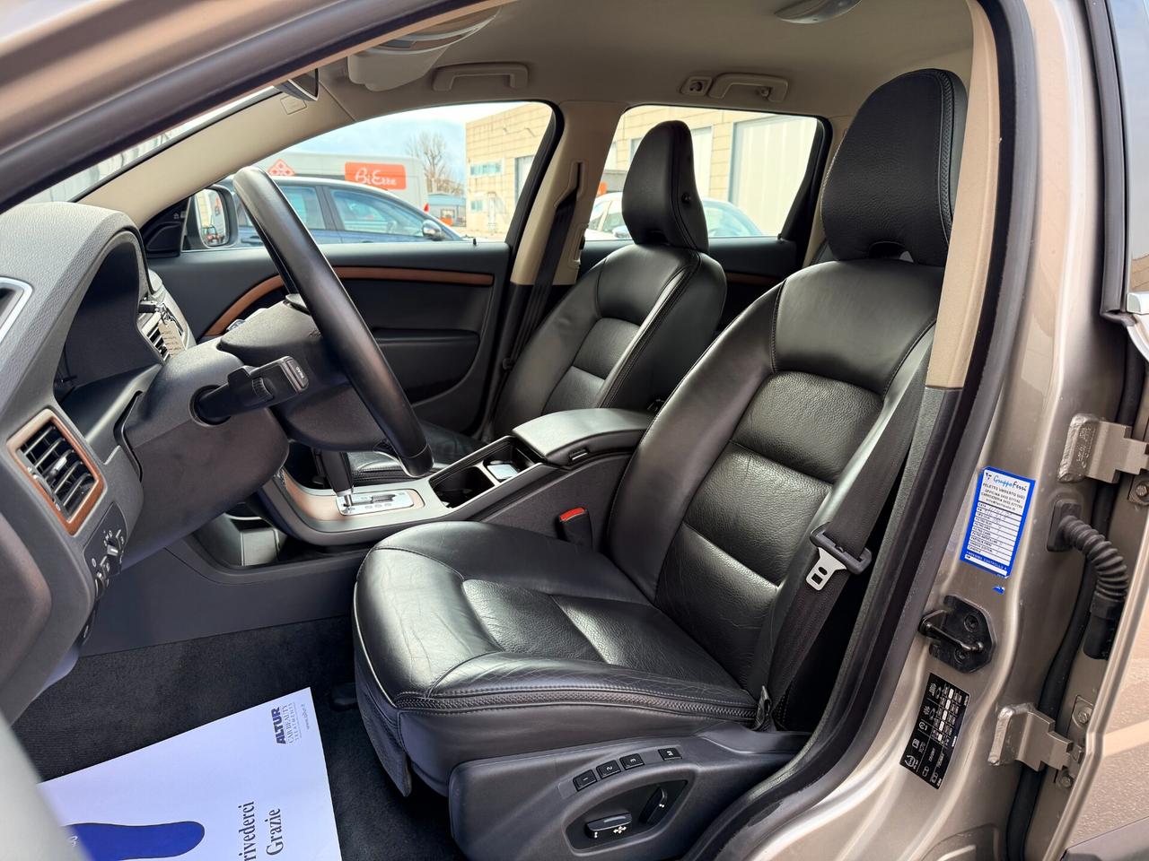 Volvo XC 70 XC70 D5 AWD Summum