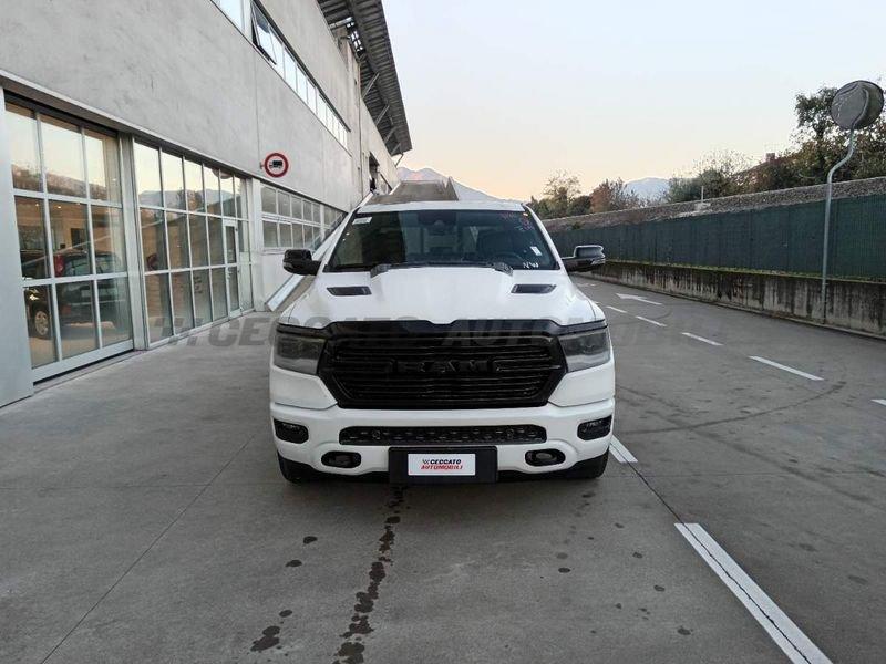 Dodge RAM LARAMIE RAM Crew Cab 4x4 Laramie Black