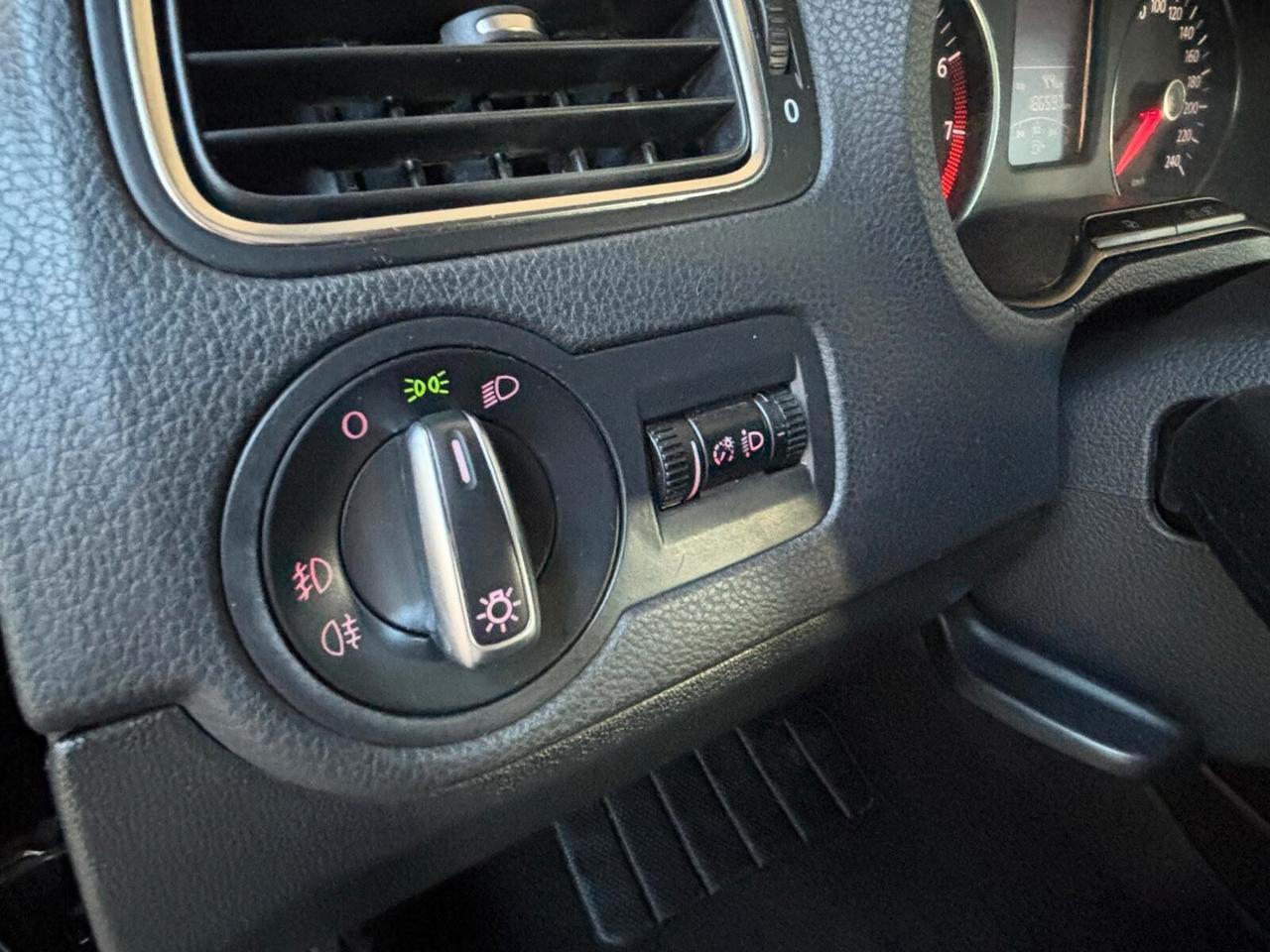 Volkswagen Polo 1.4 5 porte Highline