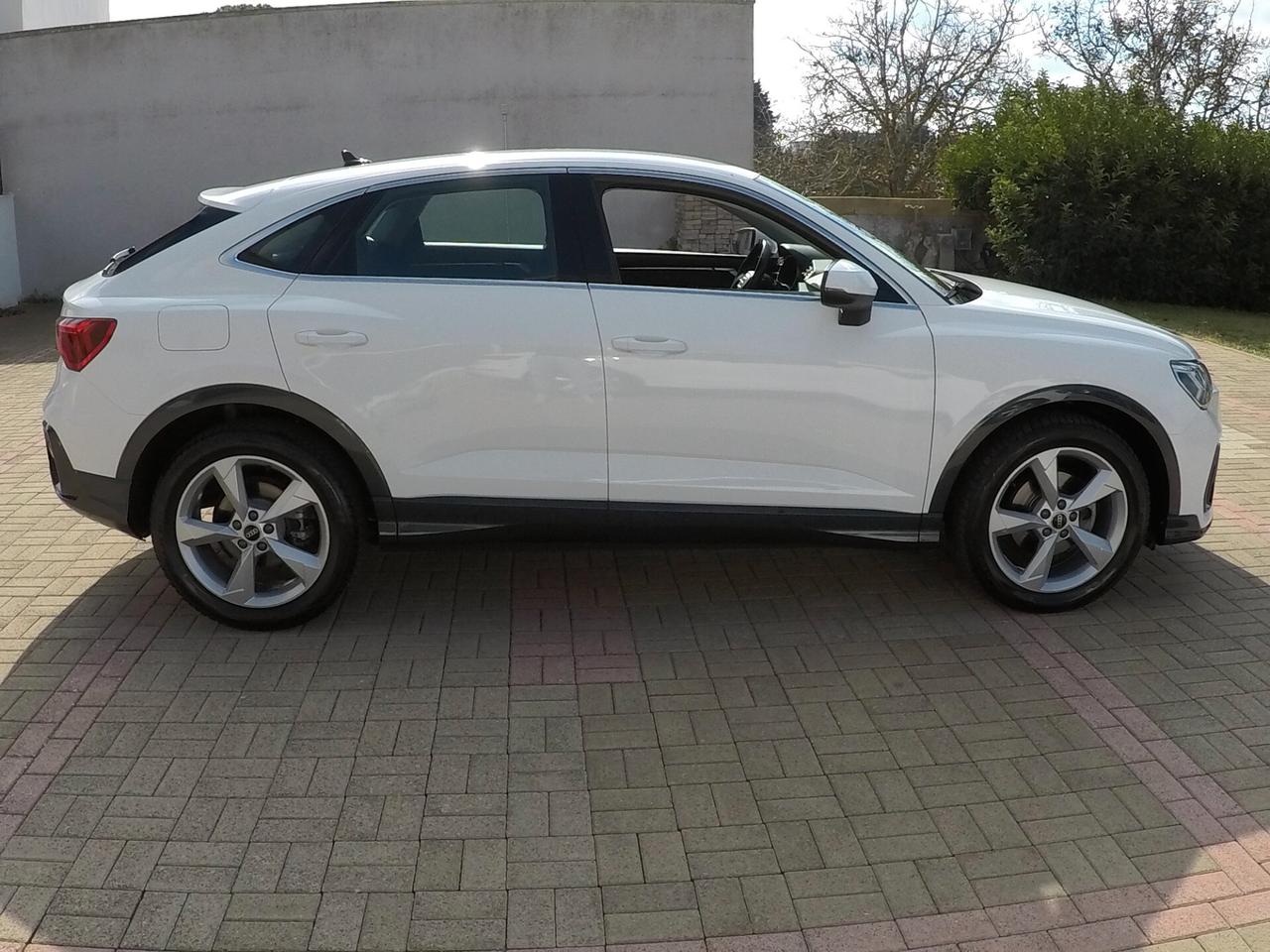 Audi Q3 SPB 35 TDI S tronic Business Plus