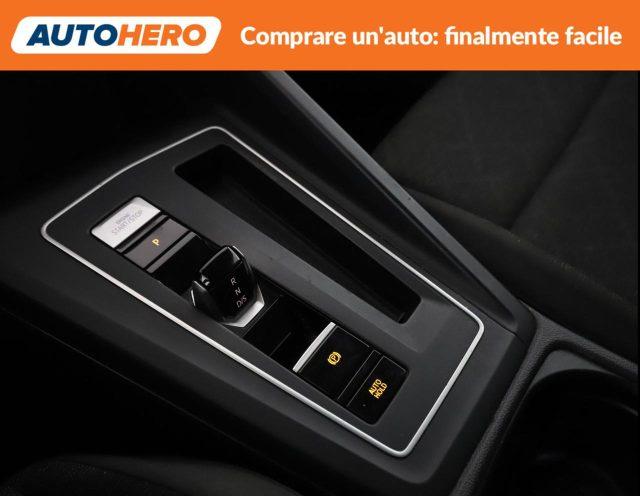 VOLKSWAGEN Golf Variant 1.0 eTSI EVO DSG Life
