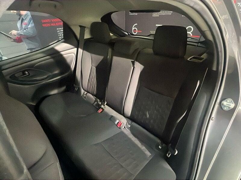 Toyota Yaris Hybrid Trend MY24